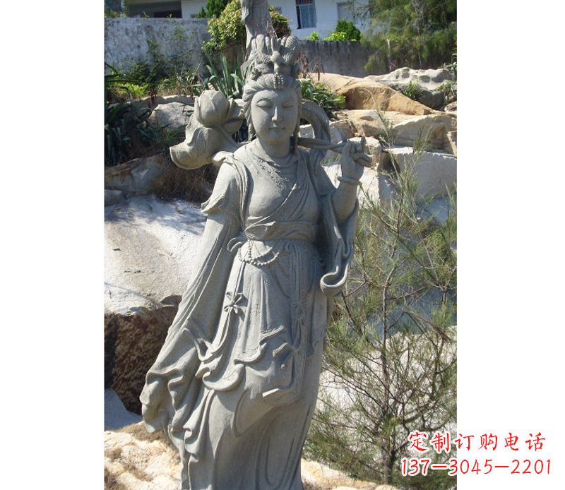 益阳八仙山谷精美石雕
