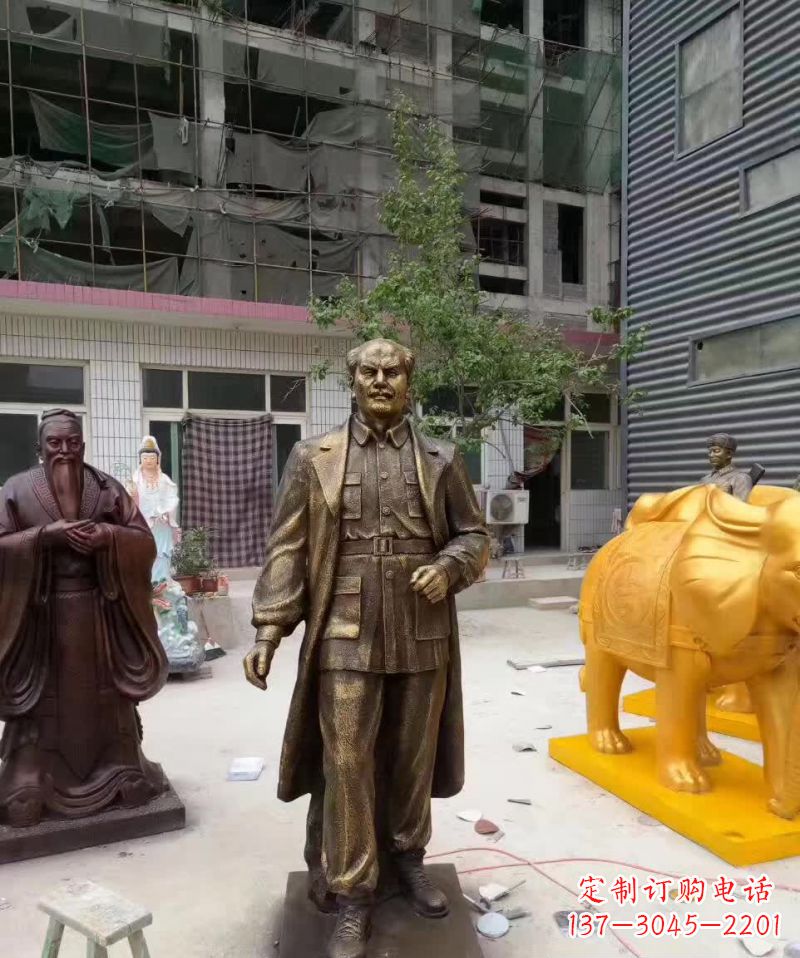 益阳“白求恩”传奇人物铜雕