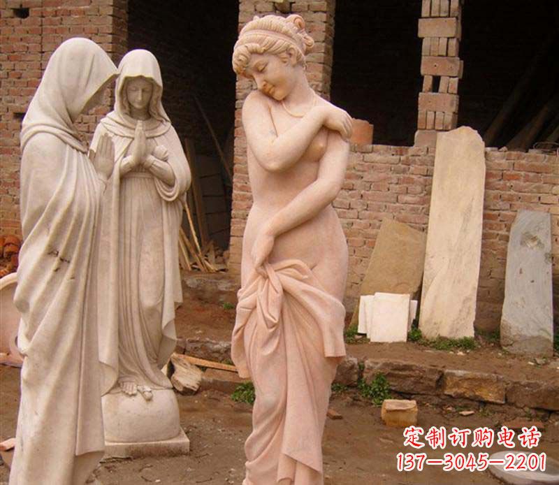 益阳美丽的女人雕塑