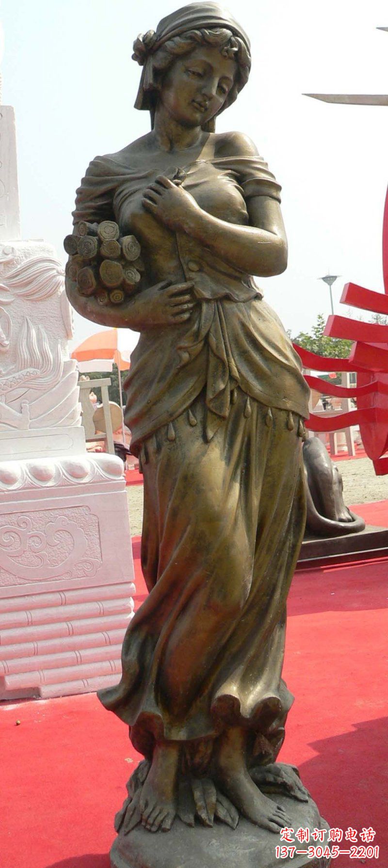 益阳少女梦想铜雕