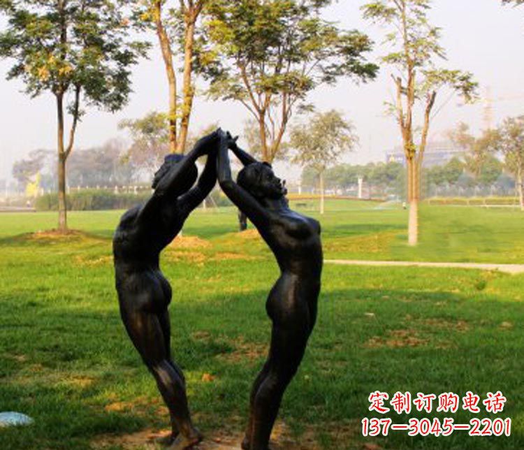 益阳情侣之恋——让爱永不褪色的铜雕