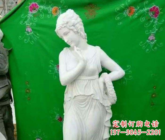 益阳女人的石雕——纪念爱的永恒