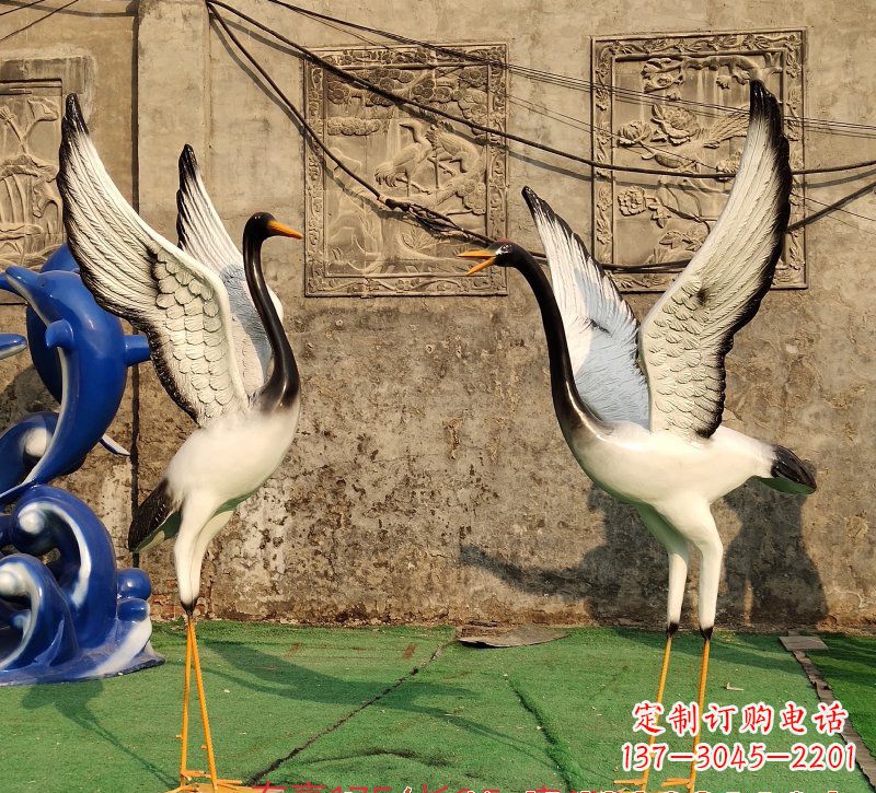 益阳仙鹤雕塑玻璃钢的艺术之美