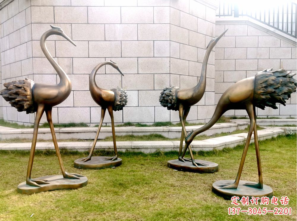 益阳玻璃钢仿铜仙鹤雕塑以自然之美为灵感