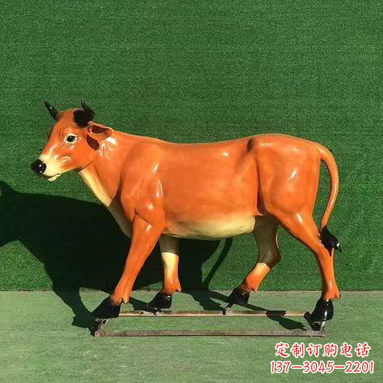 益阳玻璃钢材料制作的动物雕塑