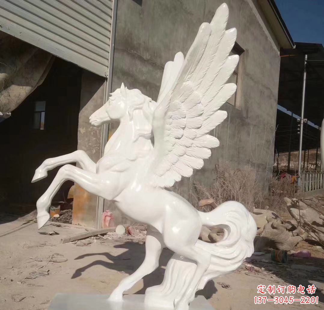 益阳玻璃钢飞马雕塑动物雕塑精彩之旅