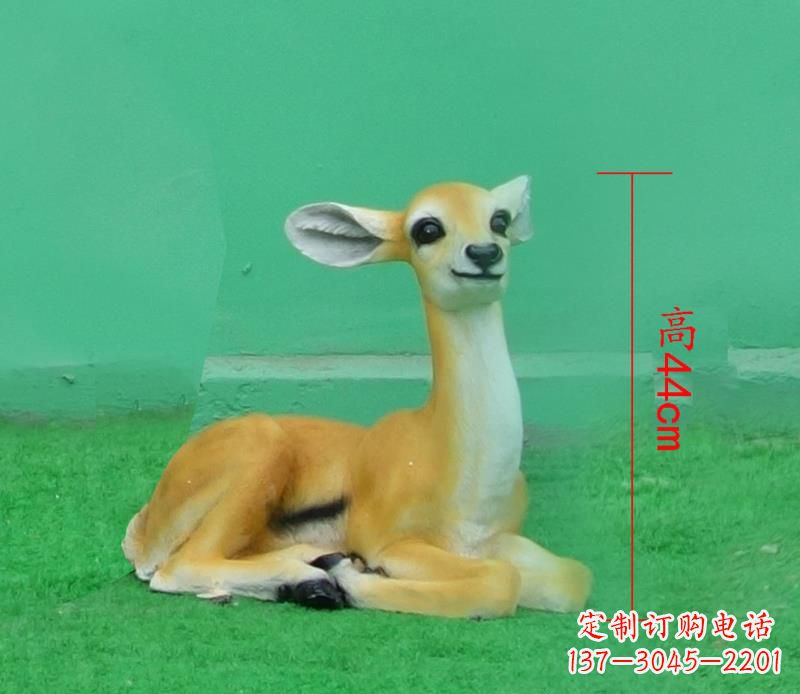 益阳玻璃钢公园仿真动物羚羊雕塑