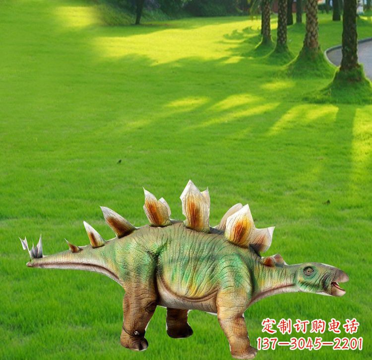 益阳仿真恐龙雕塑玻璃钢棘背龙