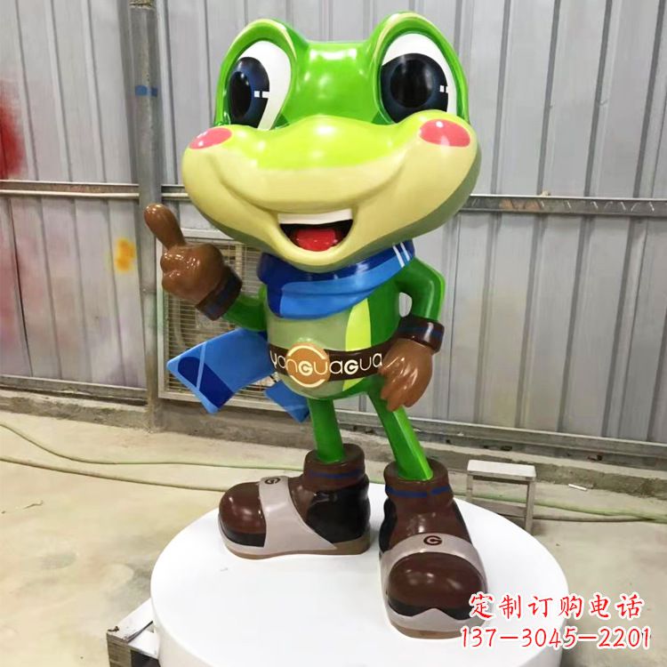 益阳玻璃钢青蛙雕塑——为商场儿童游乐场增添点缀