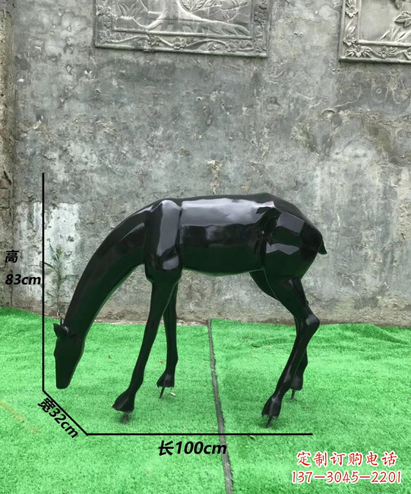 益阳玻璃钢制作的鹿雕塑