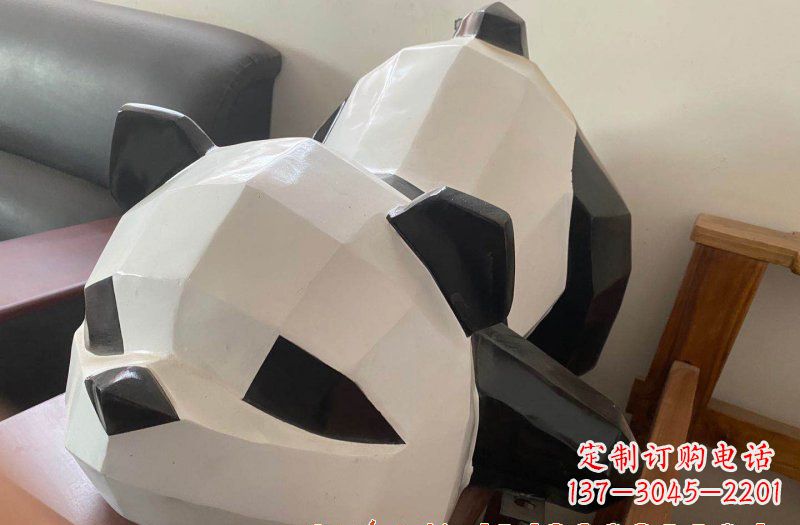 益阳玻璃钢熊猫雕塑