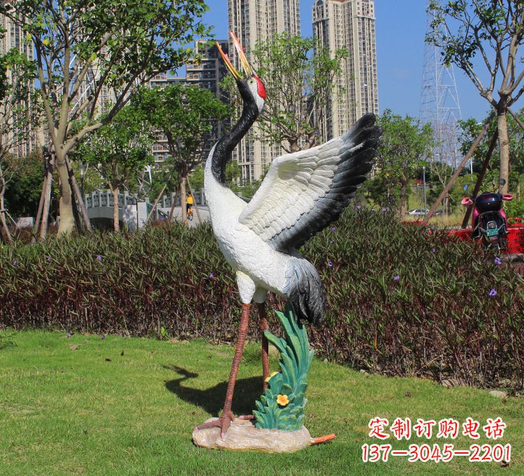 益阳仙鹤雕塑玻璃钢的艺术之美