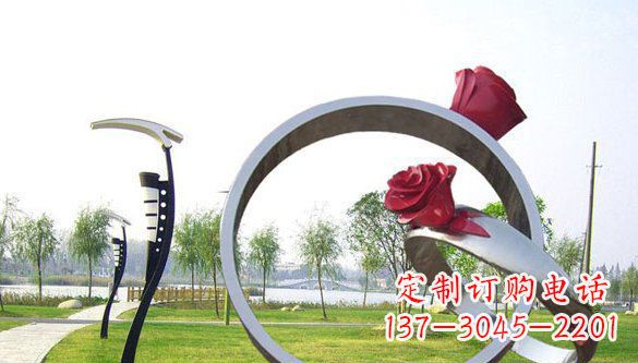 益阳不锈钢爱情戒指雕塑