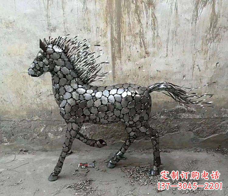 益阳不锈钢奔马动物雕塑