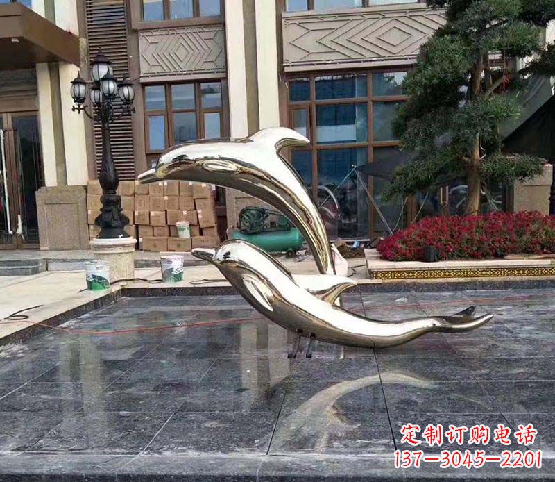 益阳不锈钢海豚雕塑——美丽的艺术礼物