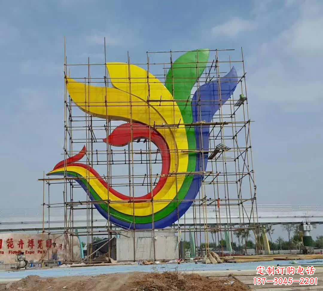 益阳不锈钢彩色凤凰雕塑1