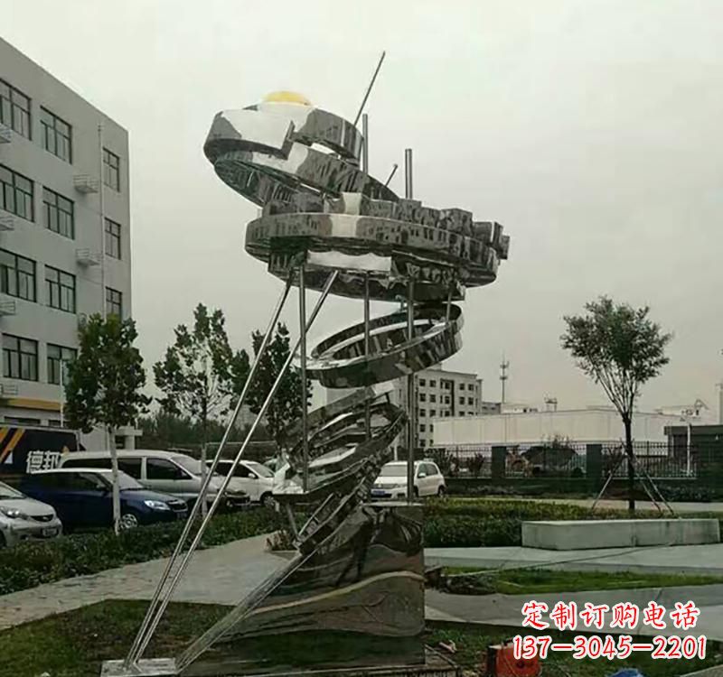 益阳不锈钢戒指雕塑——点缀城市美景