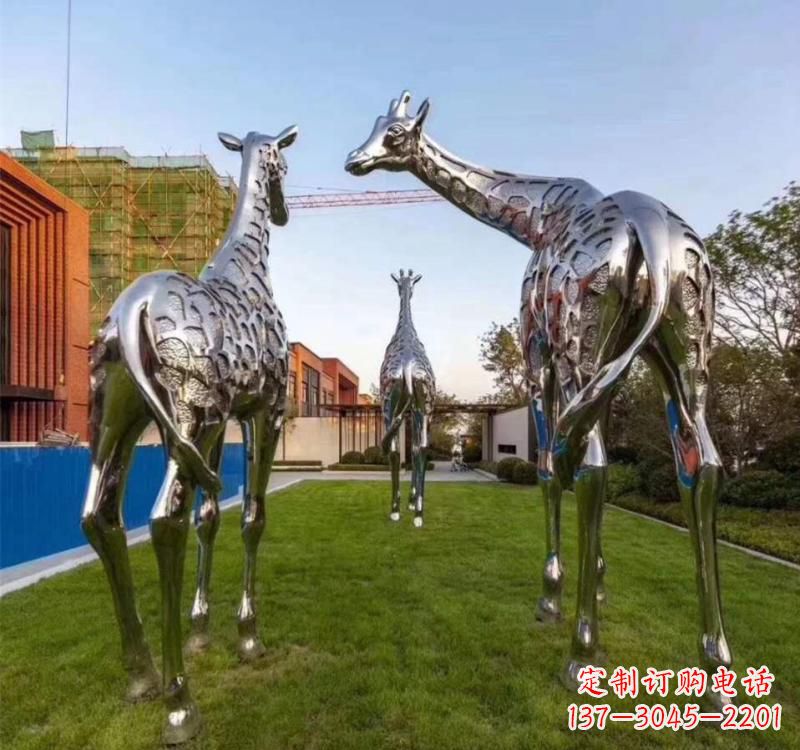 益阳不锈钢城市园林动物雕塑展示大自然的美丽