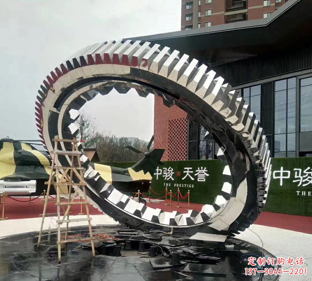 益阳不锈钢齿轮雕塑以科技艺术的形式演绎动力
