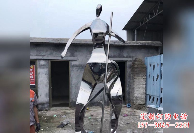 益阳不锈钢抽象大提琴人物雕塑