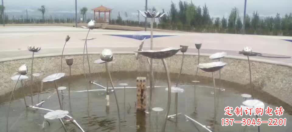 益阳精美不锈钢荷花雕塑
