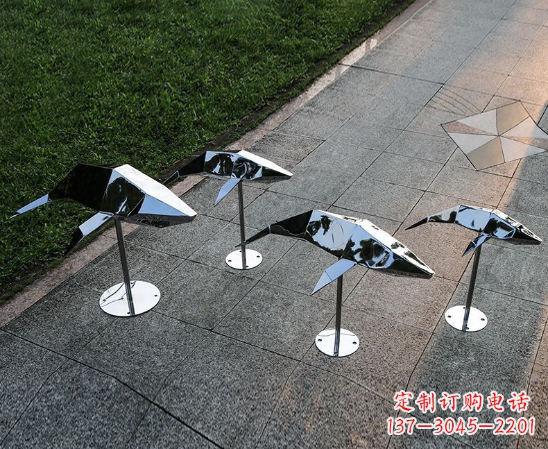益阳不锈钢抽象几何海豚雕塑1