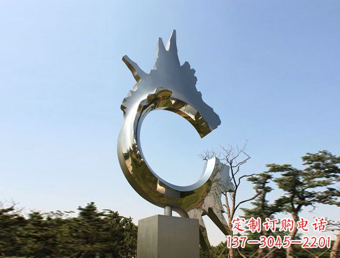 益阳不锈钢抽象龙头雕塑