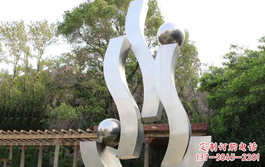 益阳不锈钢抽象飘带小区景观雕塑