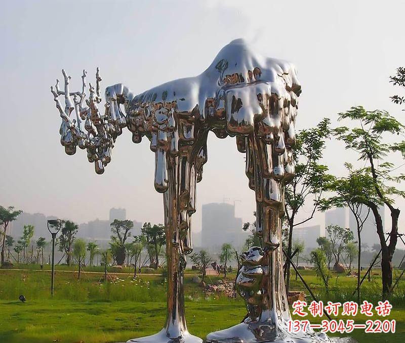 益阳不锈钢抽象人物和拱门雕塑