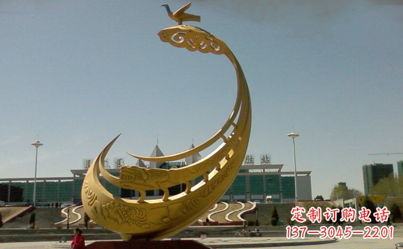 益阳天鹅雕塑