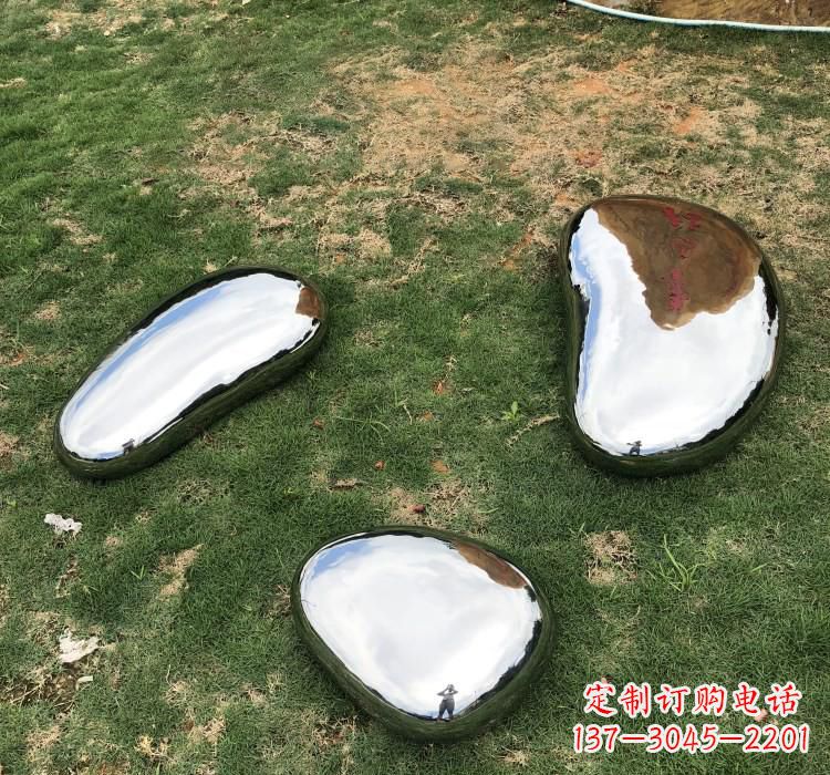 益阳不锈钢抽象艺术鹅卵石雕塑