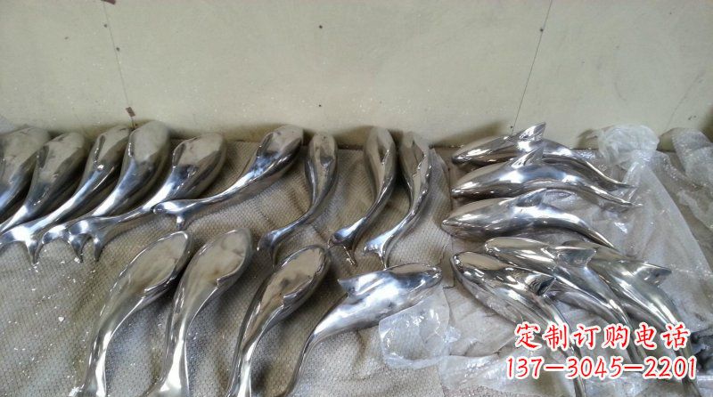 益阳精美的不锈钢动物雕塑