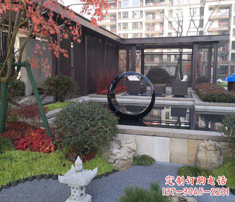 益阳不锈钢圆环雕塑——精美绝伦