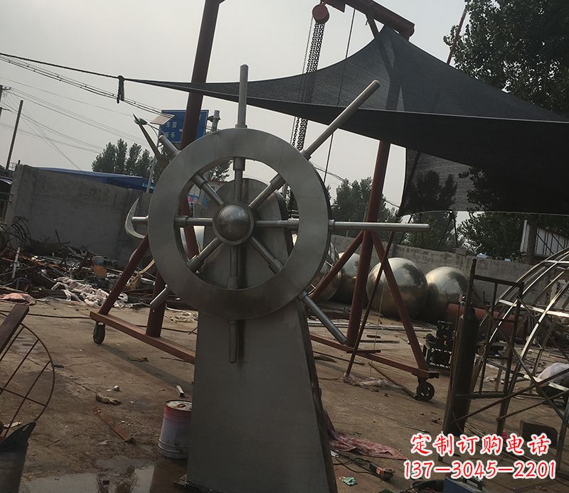 益阳不锈钢船舵景观雕塑 (2)