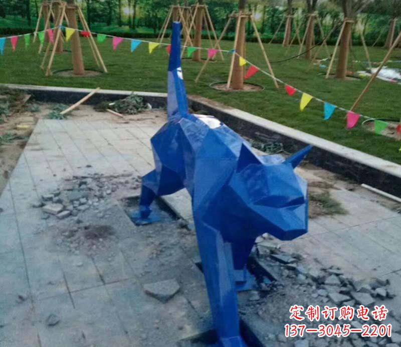 益阳不锈钢动物雕塑艺术性与现实性的完美结合
