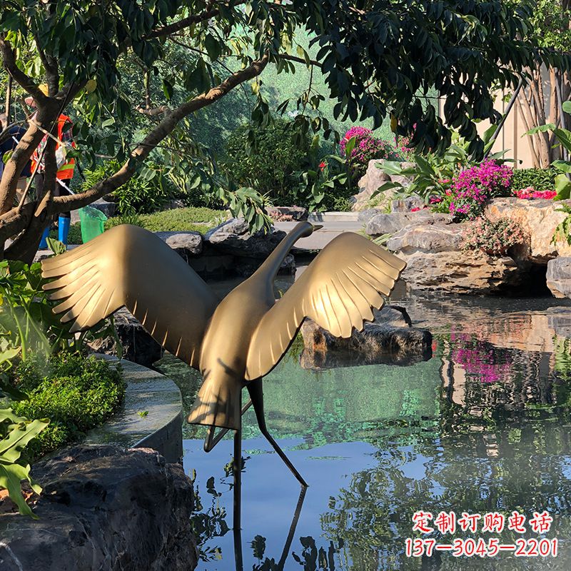 益阳不锈钢动物鹤雕塑精美艺术品