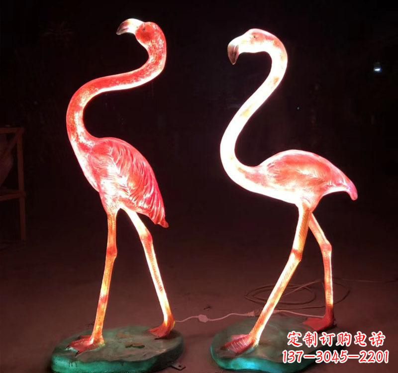 益阳不锈钢火烈鸟绚丽多彩的艺术品
