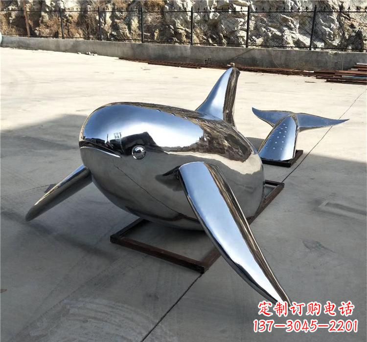 益阳鲸鱼雕塑精美的不锈钢艺术