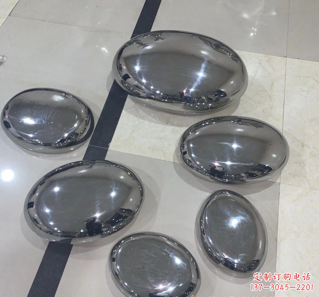 益阳不锈钢鹅卵石雕塑精美的艺术瑰宝