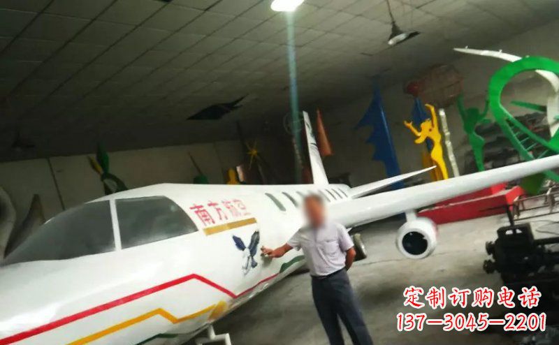 益阳不锈钢飞机雕塑精美的艺术作品