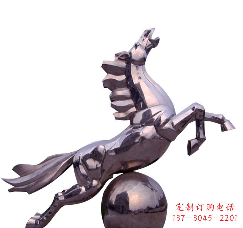 益阳不锈钢飞马城市雕塑象征城市新生