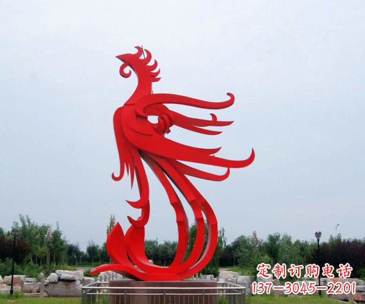 益阳精美凤凰雕塑点亮凤凰公园