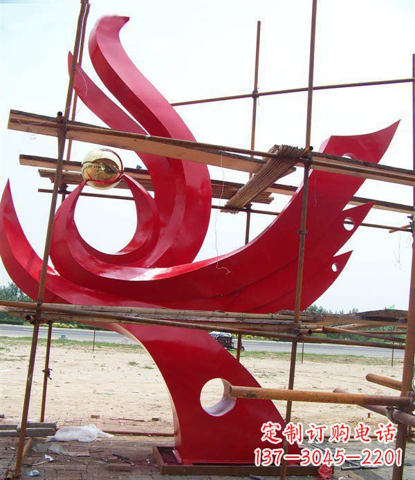 益阳凤凰展翅高飞——不锈钢凤凰明珠广场景观雕塑