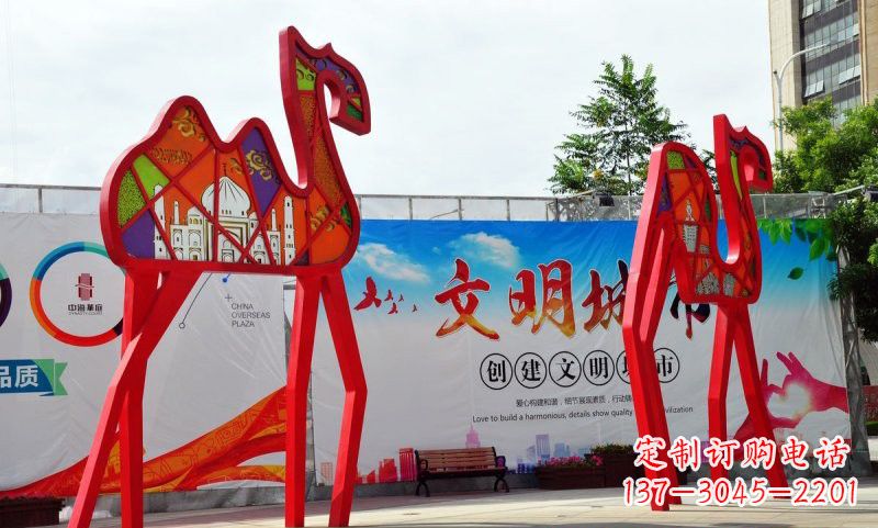 益阳不锈钢骆驼雕塑——精美的艺术之作