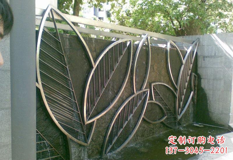 益阳不锈钢树叶雕塑——艺术与科技的完美结合