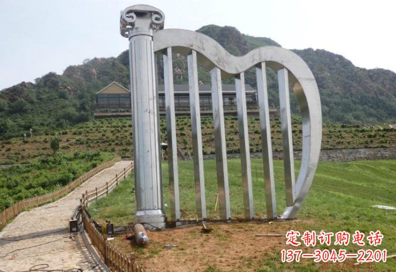 益阳不锈钢竖琴雕塑一曲轻柔的旋律