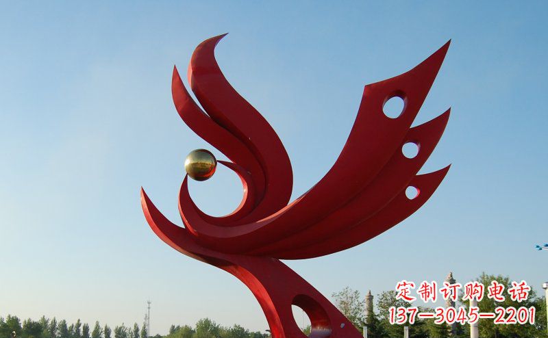 益阳不锈钢公园的凤凰雕塑