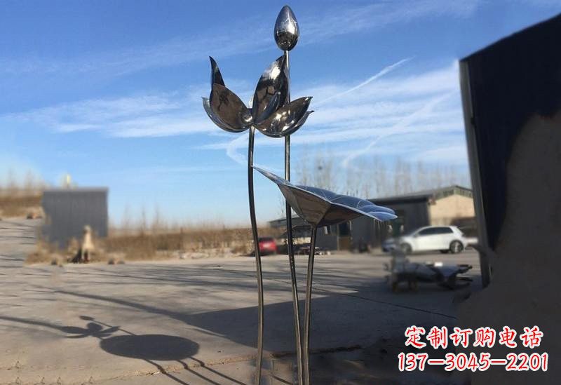 益阳不锈钢荷花雕塑精美的艺术瑰宝