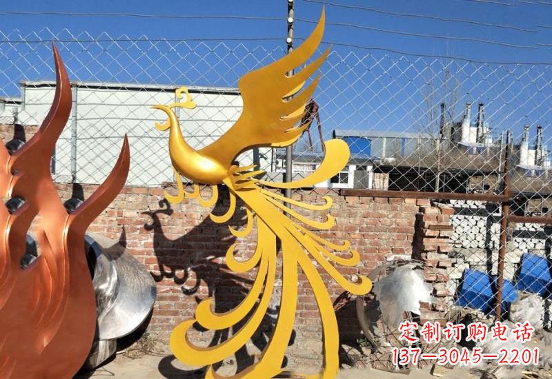 益阳不锈钢凤凰雕塑——灿烂金色给予城市温暖