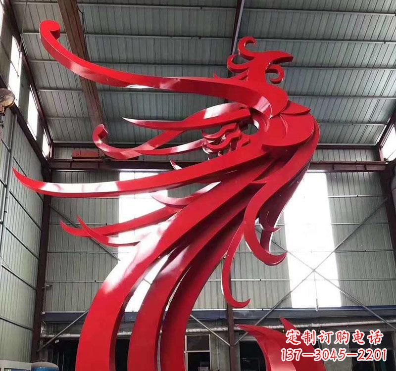 益阳不锈钢凤凰雕塑高雅而精致